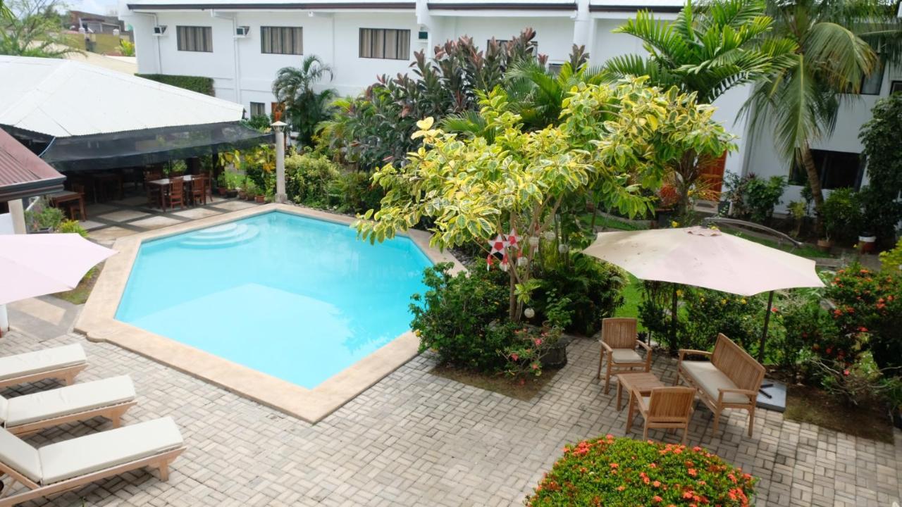 Red Knight Gardens Hotel Davao City Kültér fotó
