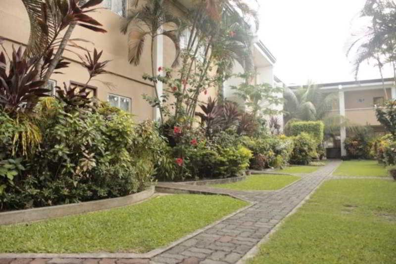 Red Knight Gardens Hotel Davao City Kültér fotó