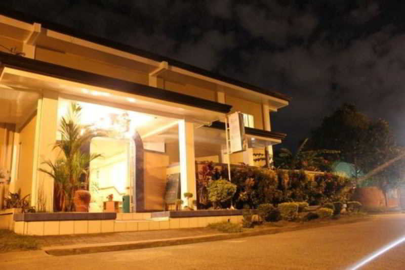 Red Knight Gardens Hotel Davao City Kültér fotó