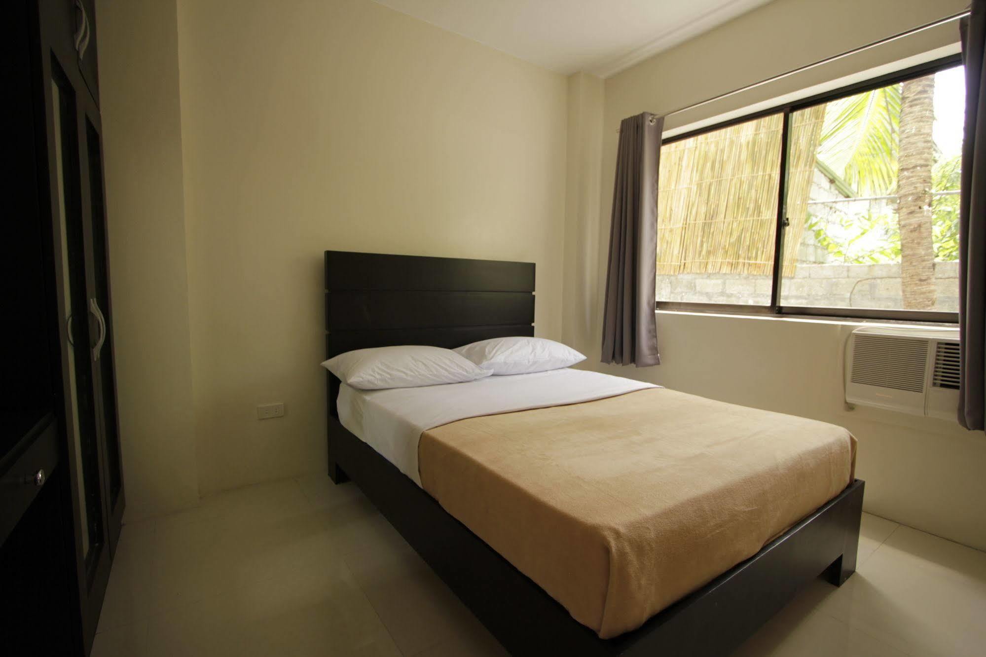 Red Knight Gardens Hotel Davao City Kültér fotó